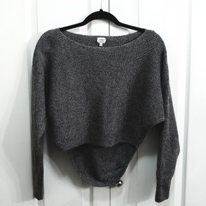 WILFRED ARITZIA Cropped Sweater - Medium